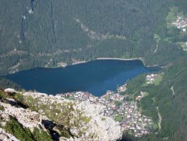 Tief unten im Tal der Lado Aleghe.jpg