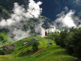 1452059_Golzernseilbahn im Maderanertal.jpg