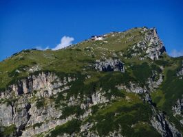 Rifugio Tissi al Civetta [2262m].jpg