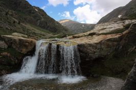 0560_Vall de Freser und Puig de Bastiments (2881m).jpg