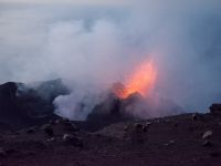 Stromboli-Krater Ausbruch