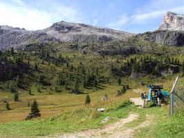 01_Materialseilbahn vom Rifugio Nuvolau.jpg