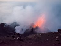 Stromboli-Krater Ausbruch