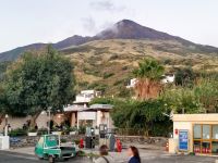 Stromboli-Krater vom Hafen