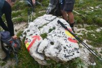 Wegmarkierung im Val Maone