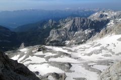 Dom Planika von Oben vom Triglav-Gipfel