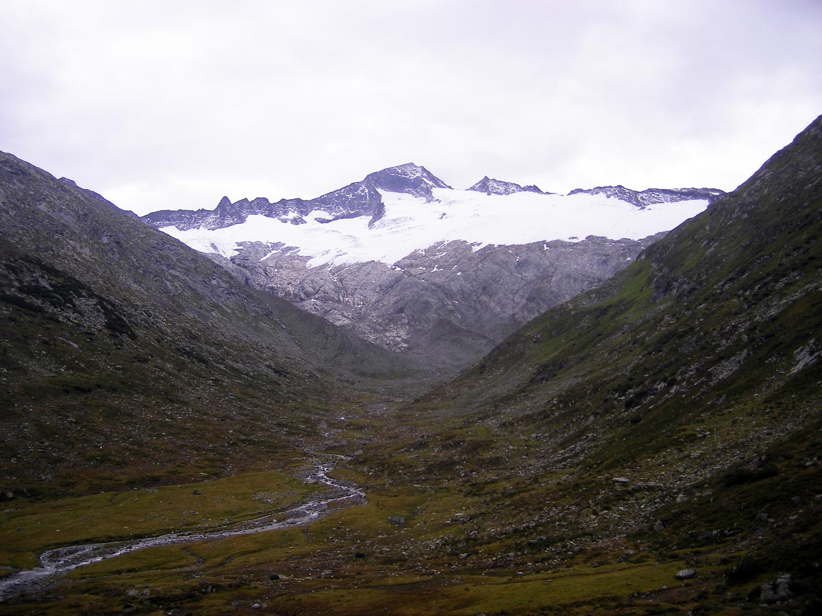 Gletscherreste nahe der Osnabrücker Hütte [2032m]